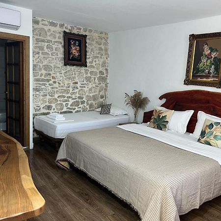 Hotel Omer The Ottoman House Berat Eksteriør bilde